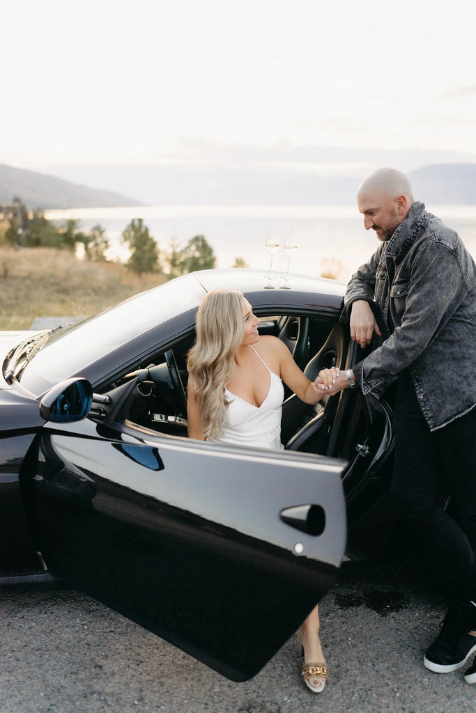 How Clip-Ins Can Transform Your Bridal Look
